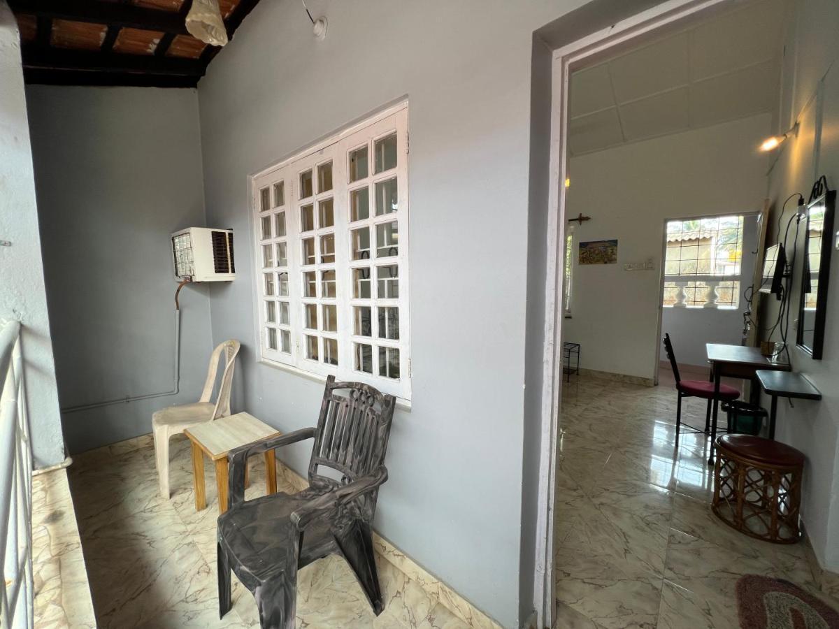 Peravel Beach Holiday Home แคนโดลิม ภายนอก รูปภาพ